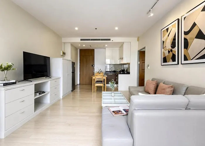 Bts Thonglor L Large 55sqm L Pool And Steam Apartment *