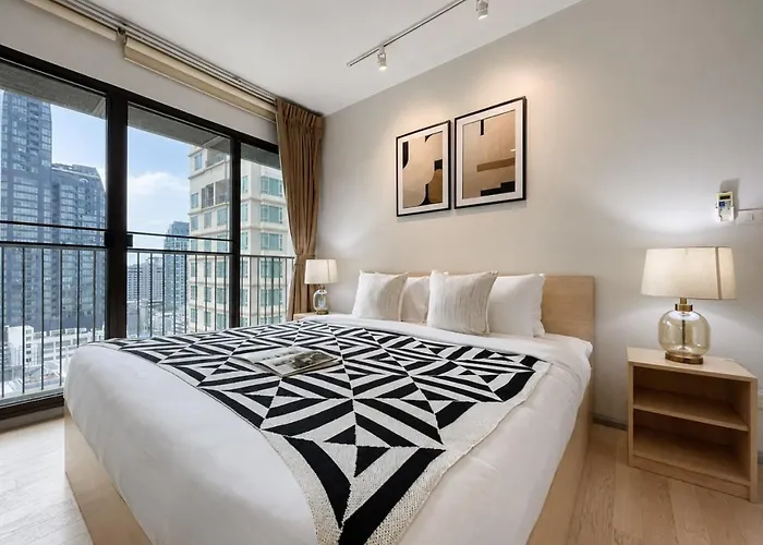 Apartment Bts Thonglor L Large 55sqm L Pool And Steam