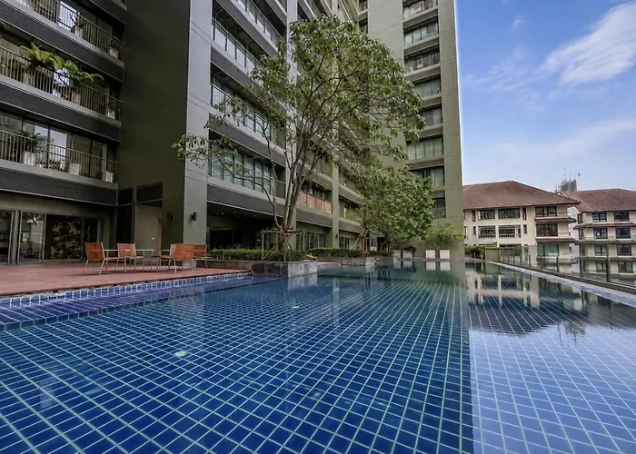 Bts Thonglor L Large 55sqm L Pool And Steam *